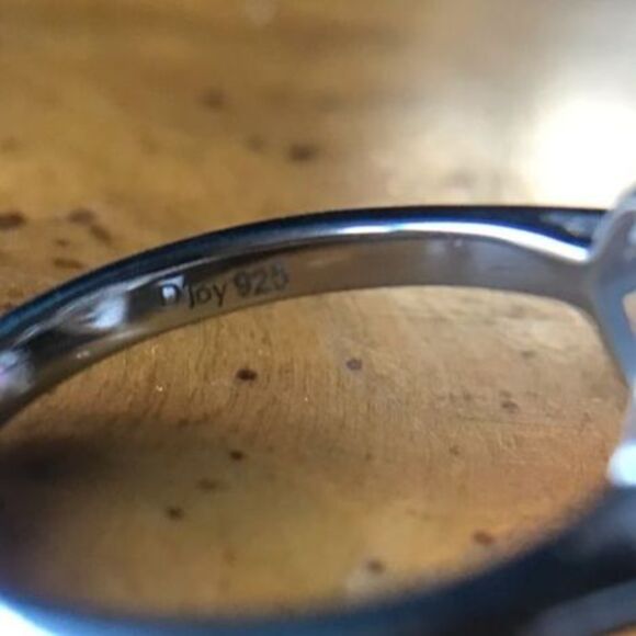 Natural Mint Garnet Moissanite Sterling Silver Ring Size 6 - Picture 6 of 9